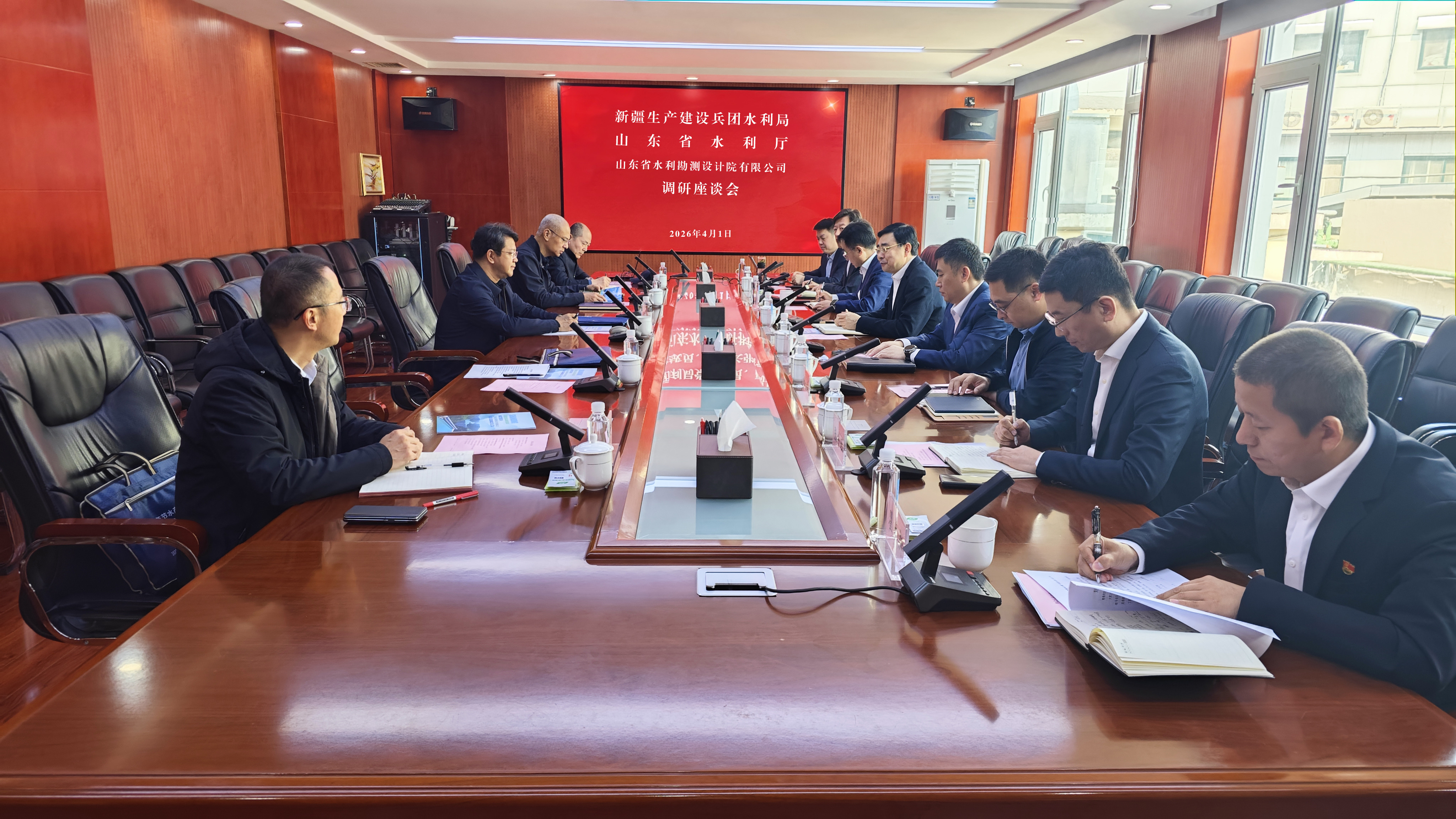 新疆生產(chǎn)建設(shè)兵團(tuán)水利局黨組成員、副局長吳劍一行到山東水設(shè)調(diào)研